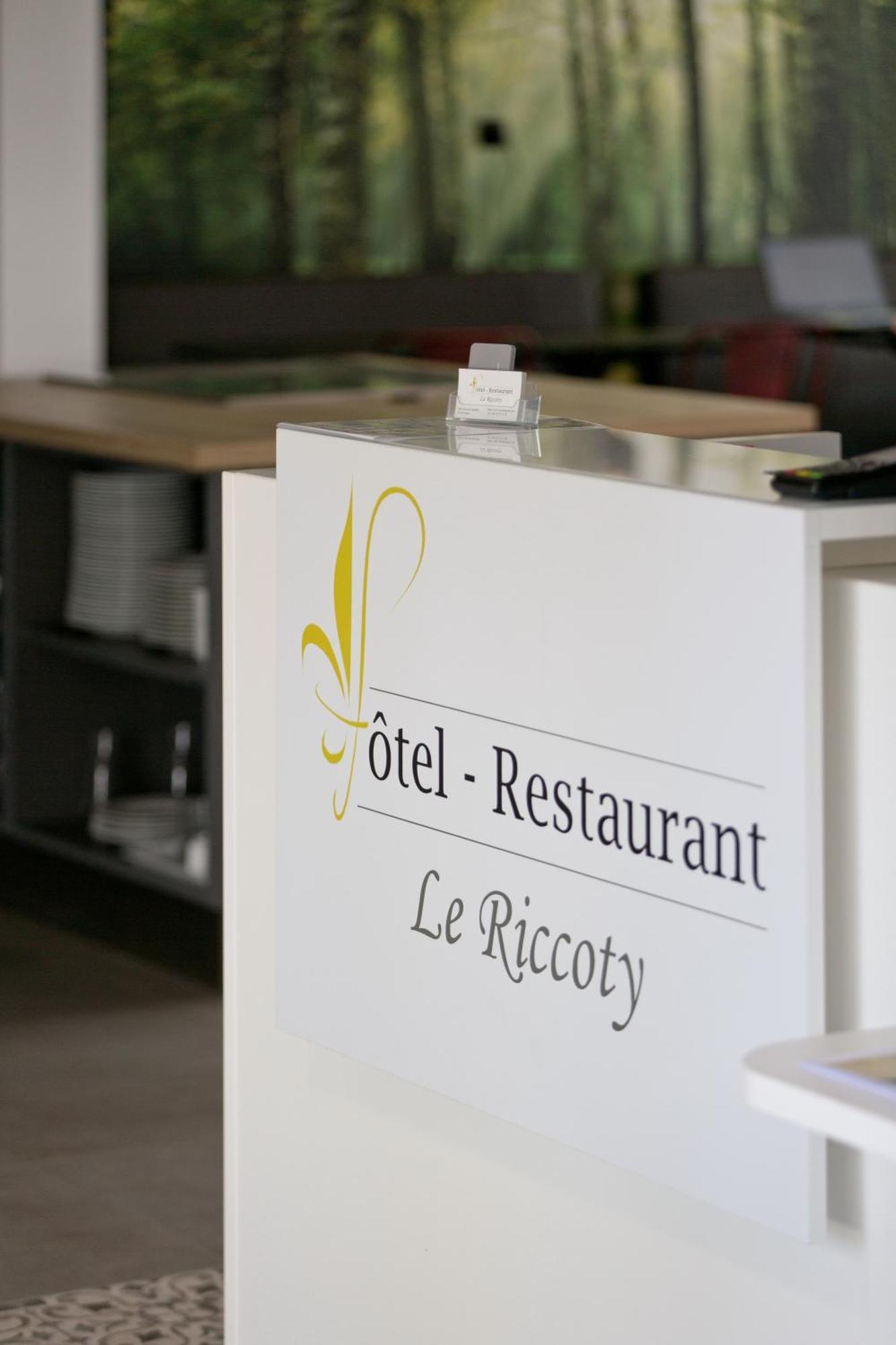 Hotel Le Riccoty Blyes Eksteriør bilde